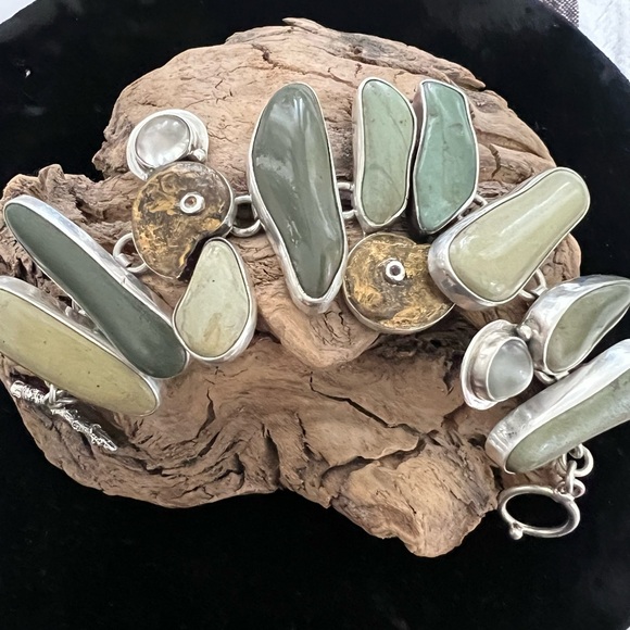 Echo Of The Dreamer River rock bracelet - Picture 9 of 15